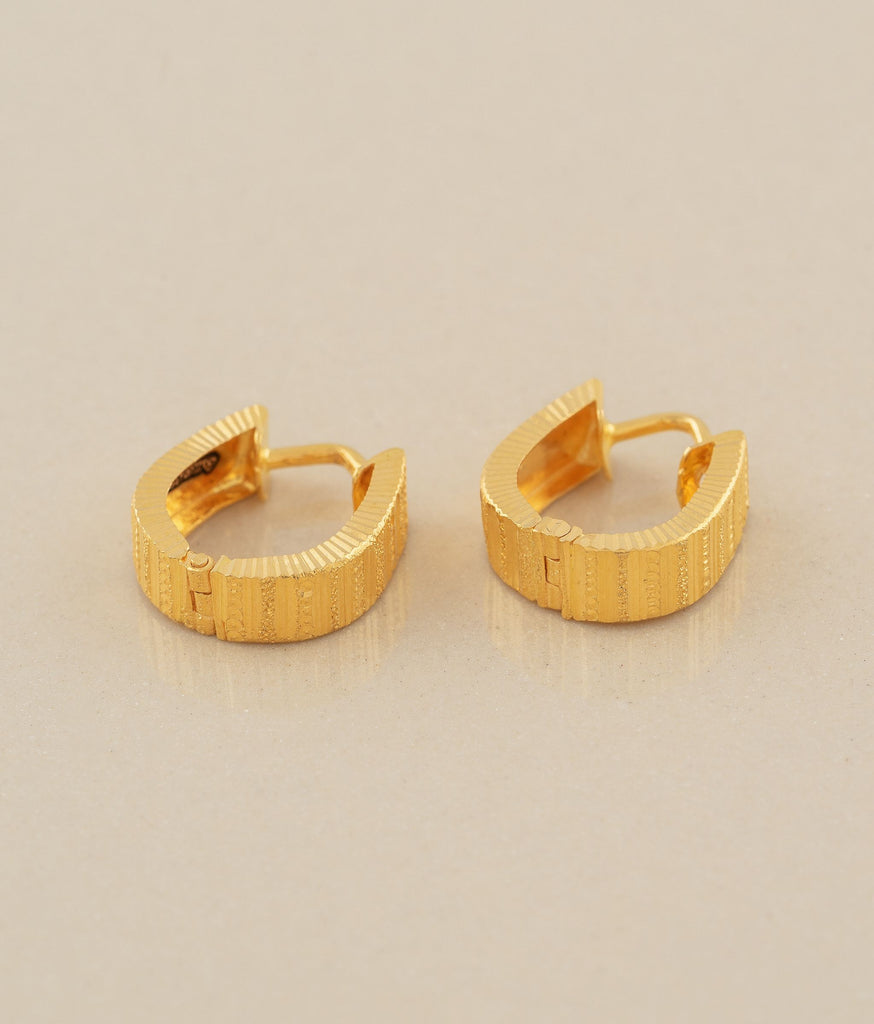 Yellow Gold Hoops with a Spiral Design – Tilo Jewelry®